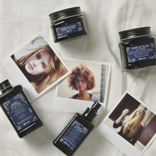 Lade das Bild in den Galerie-Viewer, Heart of Glass Travel Sizes