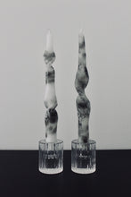 Lade das Bild in den Galerie-Viewer, Glas Kerzenständer