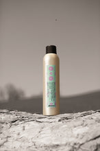 Lade das Bild in den Galerie-Viewer, More Inside Invisible No Gas Spray