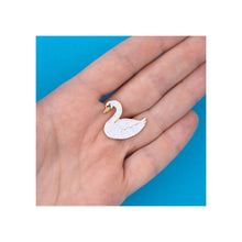 Lade das Bild in den Galerie-Viewer, Coucou Suzette Pin